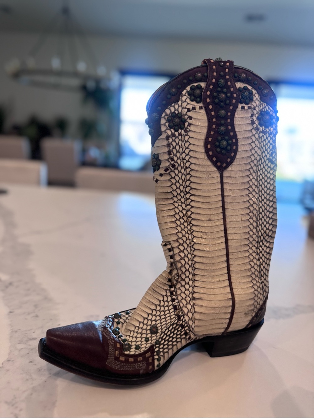 Old Gringo Cream & Brown Genuine High End Western boot. - Picture 9 of 12